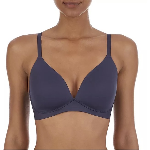 Dkny bra and underwear bundle - Picture 5 of 9